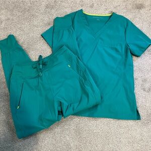 Medelita surgical green size small scrub set
